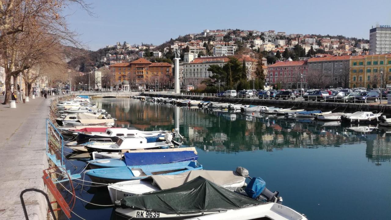 Sea And Mountain Appartement Rijeka Buitenkant foto